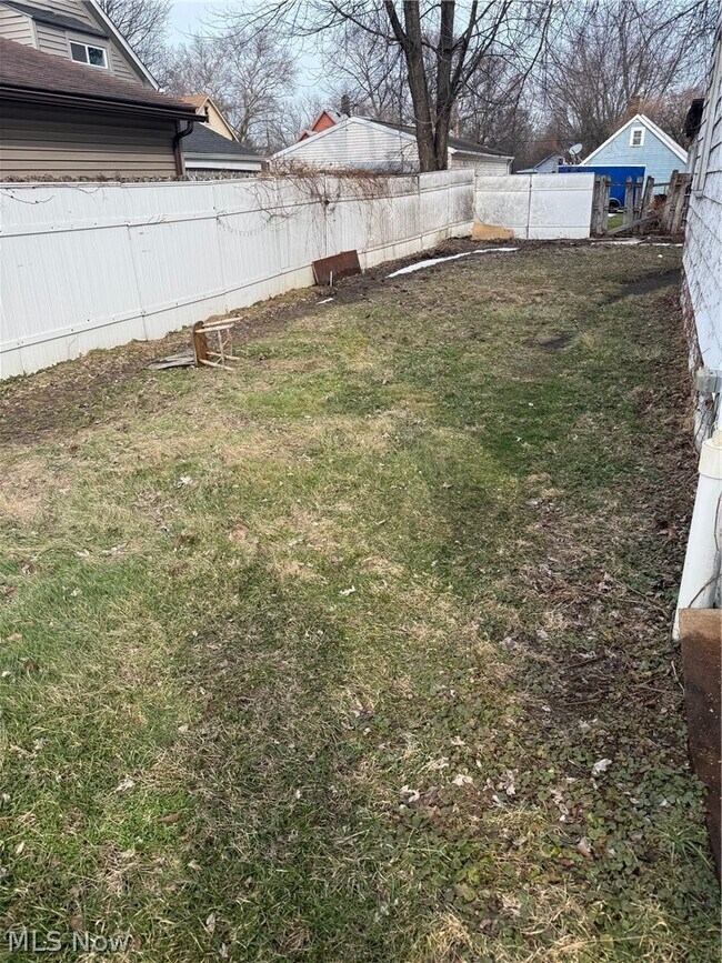 Building Photo - 3704 Walton Ave