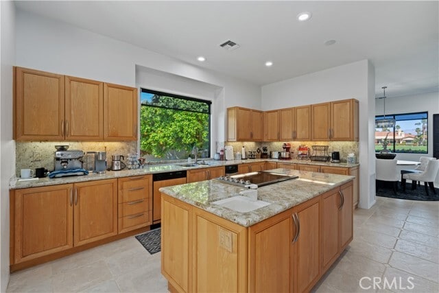 Building Photo - 78840 Lima