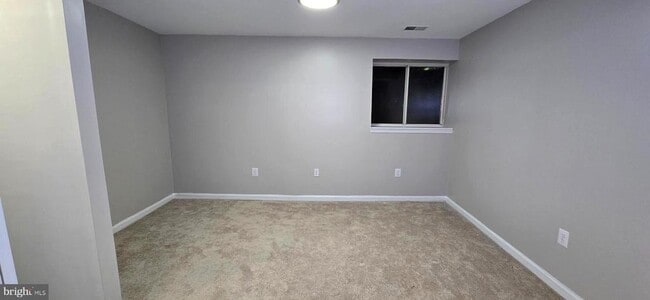 Building Photo - 3591 Laurel View Ct