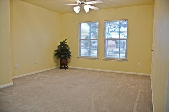 Building Photo - 12802 Mills Trail Lane