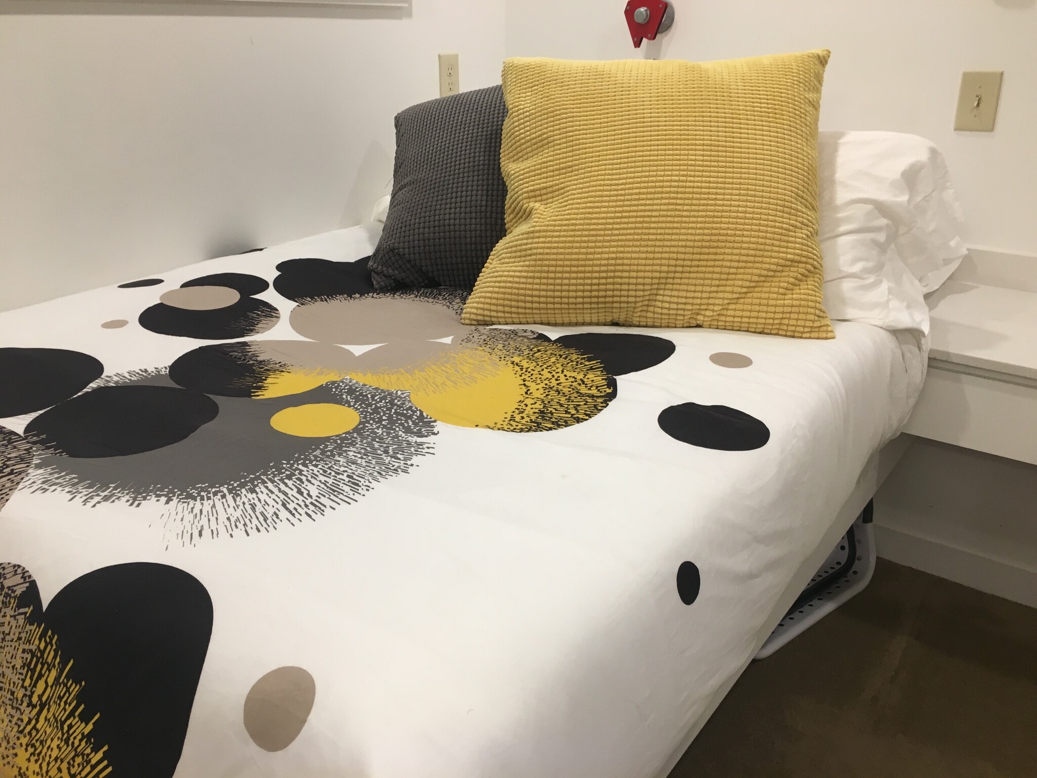 Building Photo - 3247 NE 87th St