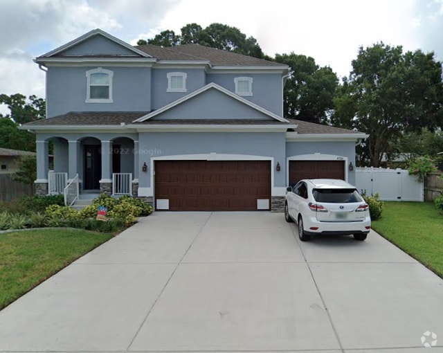 Building Photo - 4704 W Chapin Ave