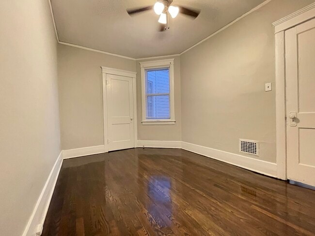 Building Photo - 2243 Campbell St