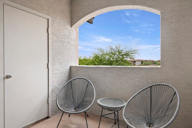 Building Photo - 875 W Pecos Rd