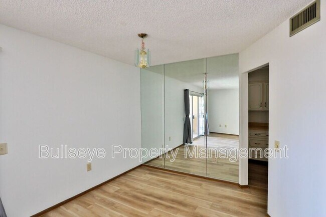 Building Photo - 19470 N Camino Del Sol