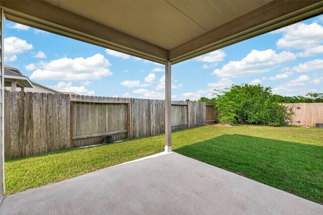 Building Photo - 16226 Westley Ridge Dr