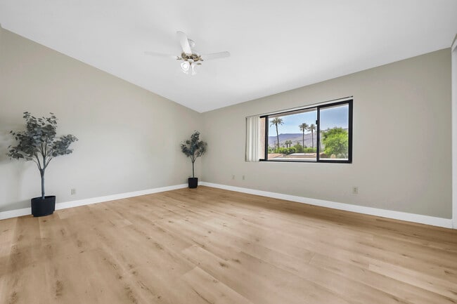 Building Photo - 74237 Catalina Way