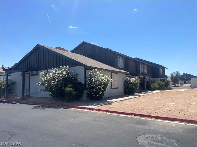 Building Photo - 3904 Blackford Pl
