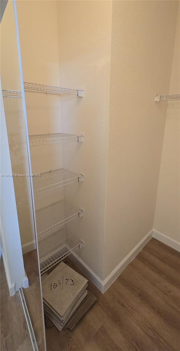 Building Photo - 3320 NE 13th Cir Dr