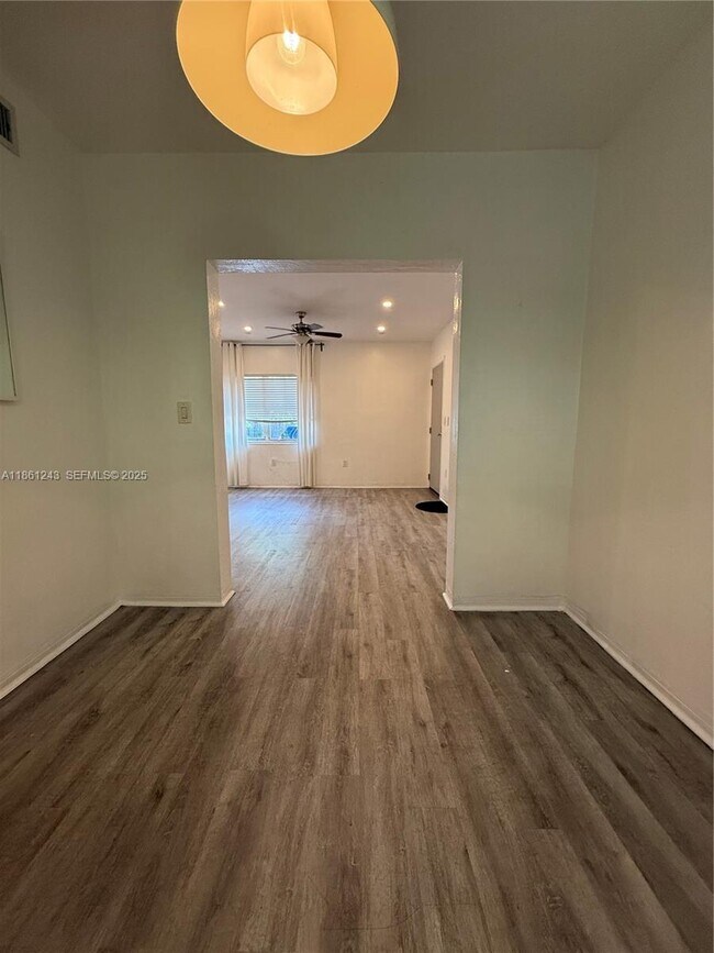 Building Photo - 233 80th St