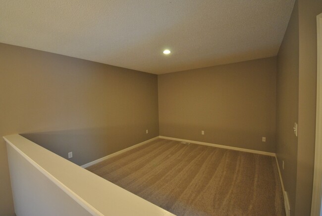 Building Photo - 4671 Mosey Ln
