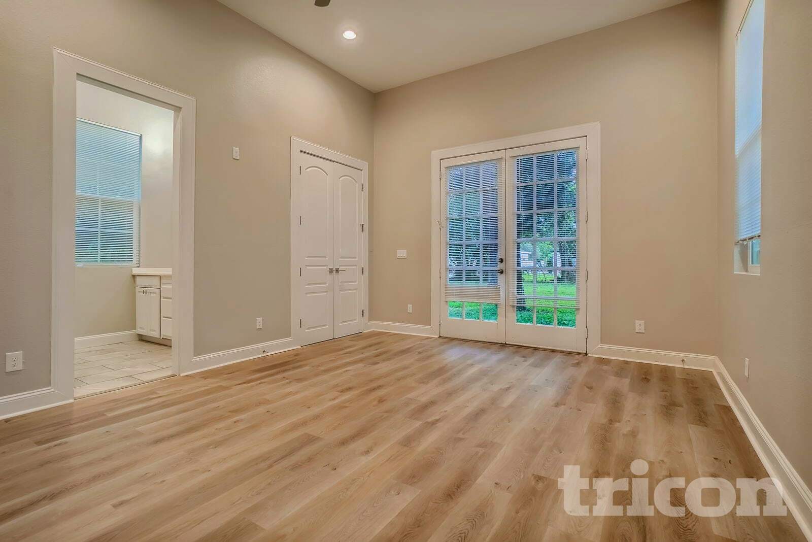 Building Photo - 1912 Carrigan Ave