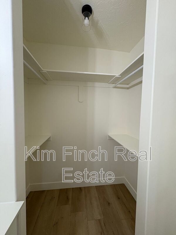 Building Photo - 202 N 910 E