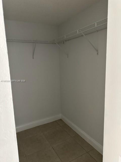 Building Photo - 4255 N University Dr