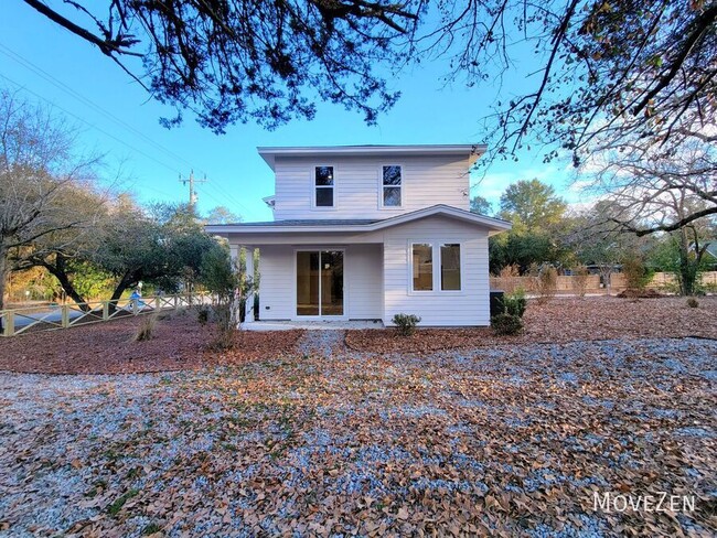 Building Photo - 1102 Tree Canopy Rd Wilmington, NC 28403 L...