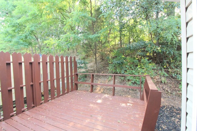 Building Photo - 2369 Breckenridge Ct