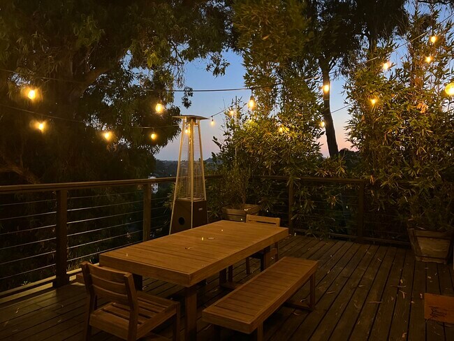 Night time view - 1902 Walcott Way