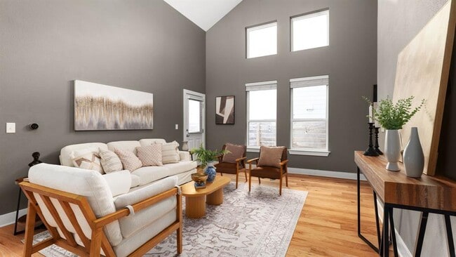 Building Photo - 5910 Swayden Ln