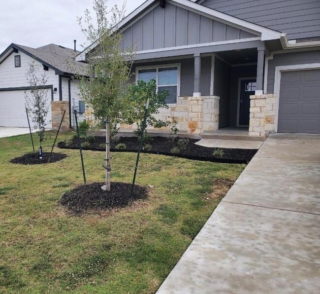 Building Photo - 326 Big Sandy Creek Dr