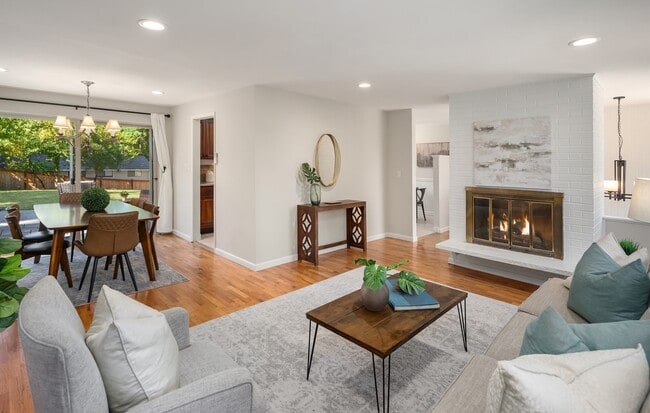 Building Photo - 12634 SE 30th St