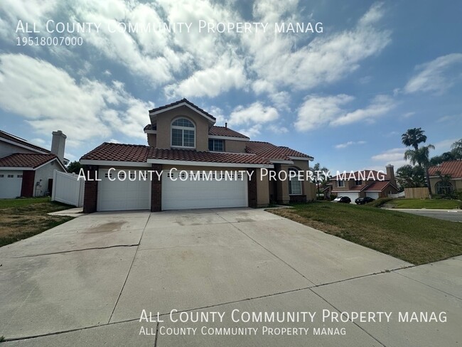 Primary Photo - 24459 Brown Dove Cir