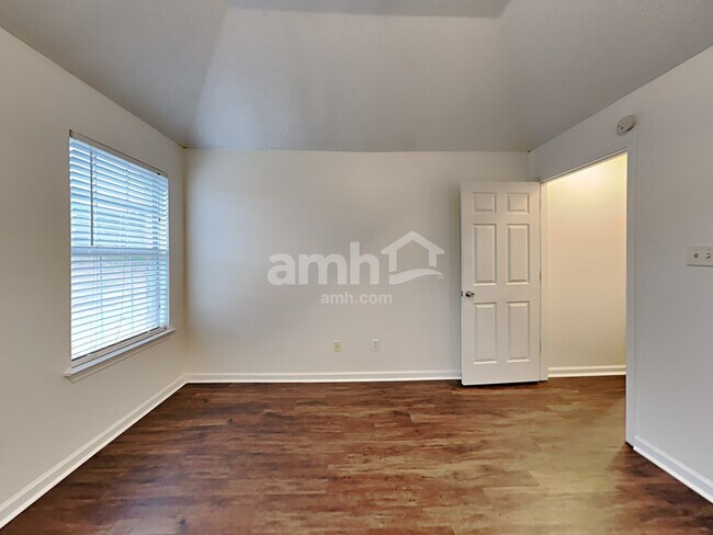 Building Photo - 2728 Green Turtle Trail