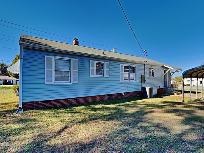 Building Photo - 1432 Mt Gallant Rd