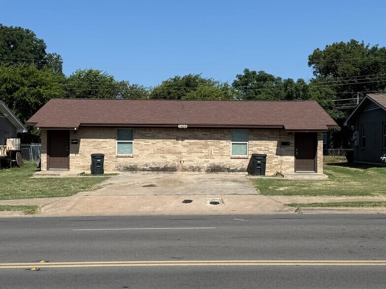 Building Photo - 1605 N W S Young Dr