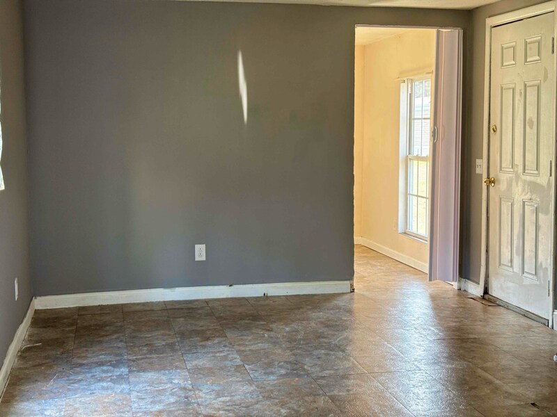 Building Photo - 1048 Tigger Loop