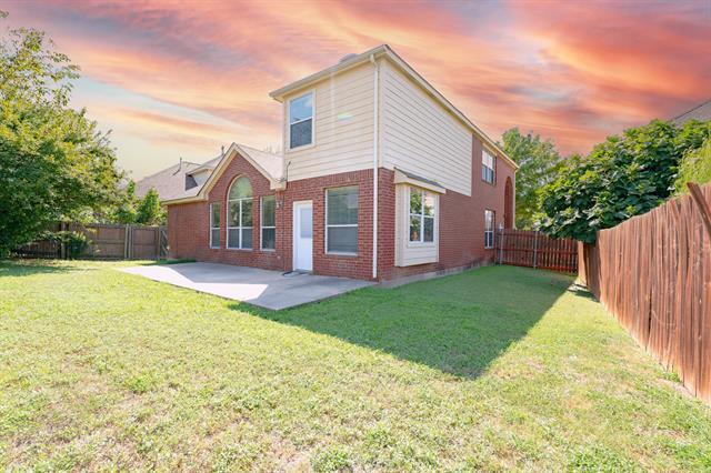 Building Photo - 3822 Citadel Dr
