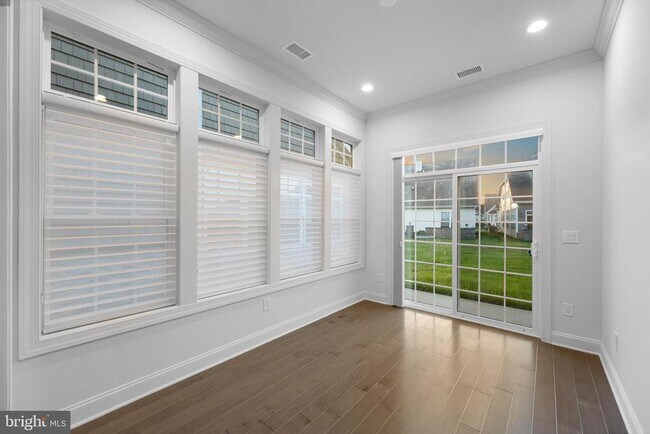 Building Photo - 105 Samjan Cir