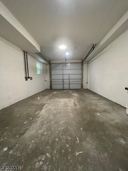 Building Photo - 478 S 16th St