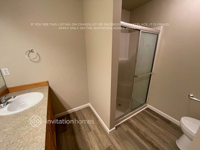 Building Photo - 1315 187th St Ct E