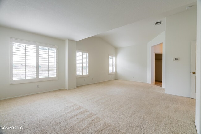 Building Photo - 1690 Springhaven Ave