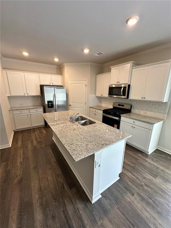 Building Photo - 3071 Greyton Dr