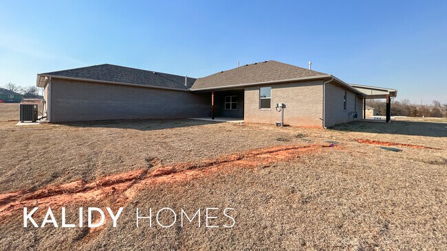 Building Photo - 17640 Natalie Ct