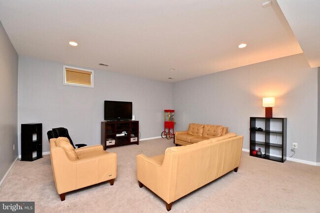 Building Photo - 11736 Folkstone Ct
