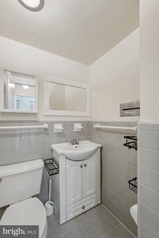 Building Photo - 10201 Grosvenor Pl