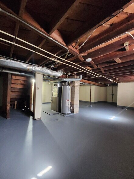 Building Photo - 4821 N 19th Pl