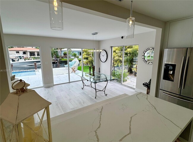 Building Photo - 1012 Tangelo Isle