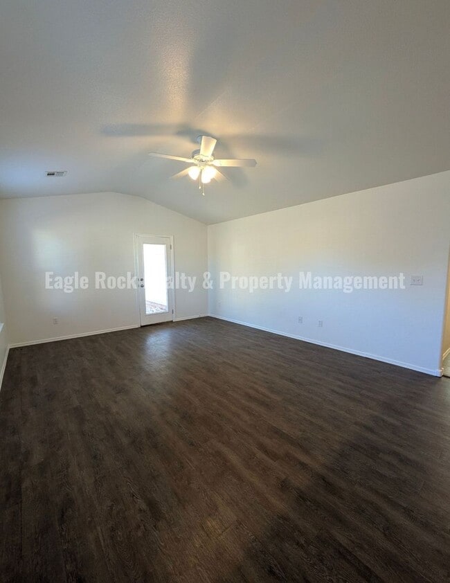 Building Photo - Bixby Home for Rent (3beds/2baths)