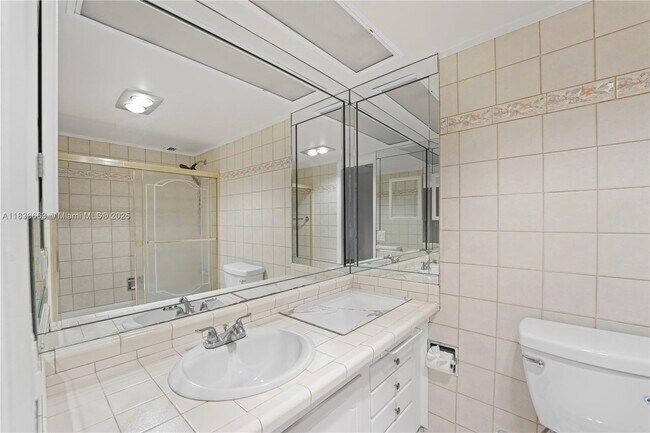 Building Photo - 2671 S Course Dr
