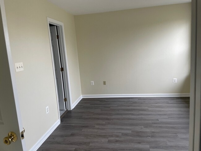 Building Photo - 14369 Newbern Loop