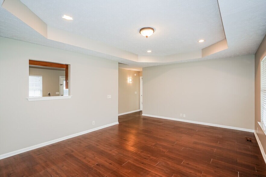 Building Photo - 634 Woodland Hills Dr