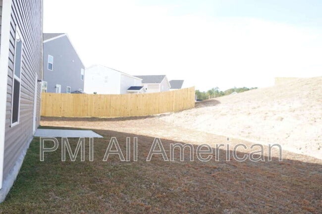 Building Photo - 289 Greenbay St