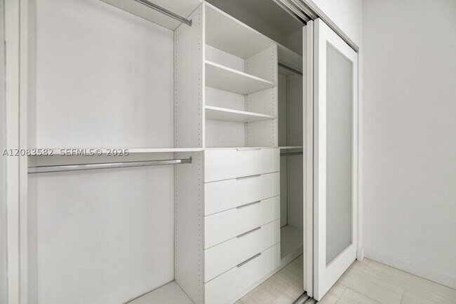 Building Photo - 3909 US-1