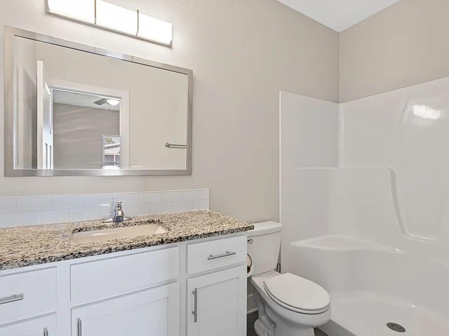 Building Photo - 3518 W 45th St S