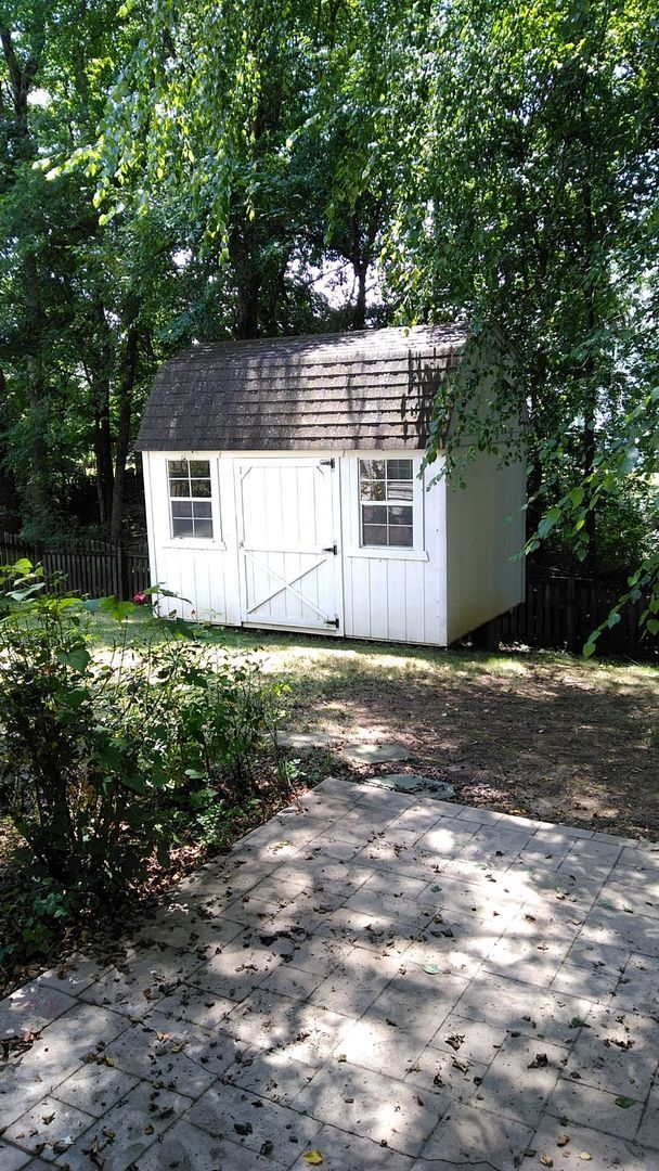 Building Photo - Spacious Home in Ballantyne!!!