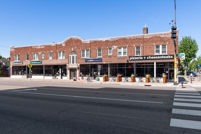 Building Photo - St. Clair