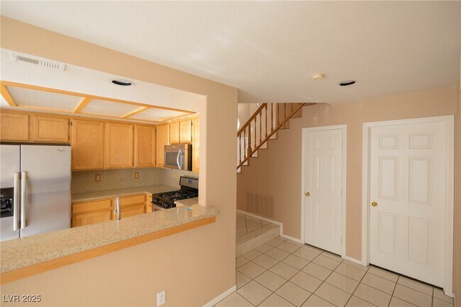 Building Photo - 1757 Beechnut Ave